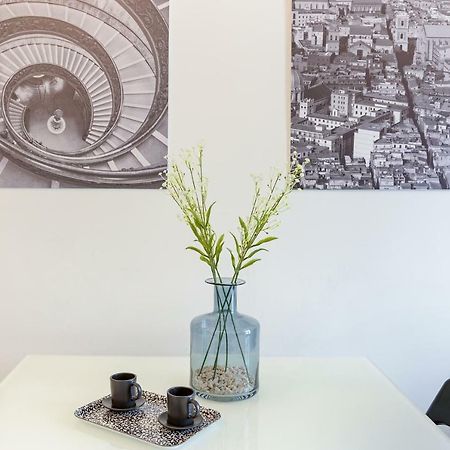 Napoli Suite Caravaggio Apartment ภายนอก รูปภาพ