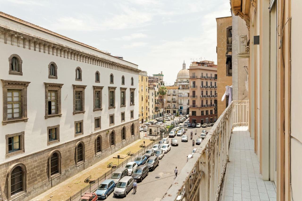 Napoli Suite Caravaggio Apartment ภายนอก รูปภาพ