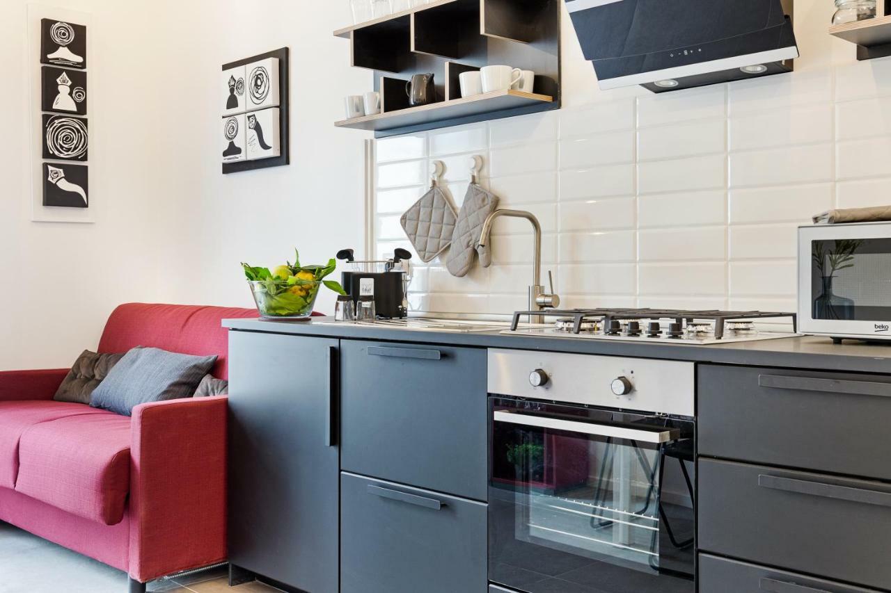 Napoli Suite Caravaggio Apartment ภายนอก รูปภาพ