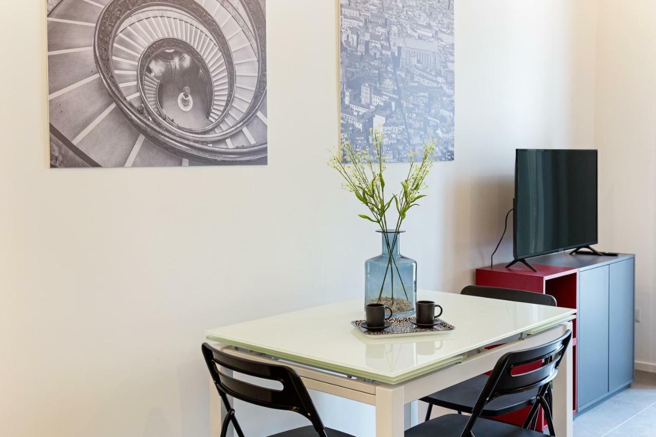 Napoli Suite Caravaggio Apartment ภายนอก รูปภาพ