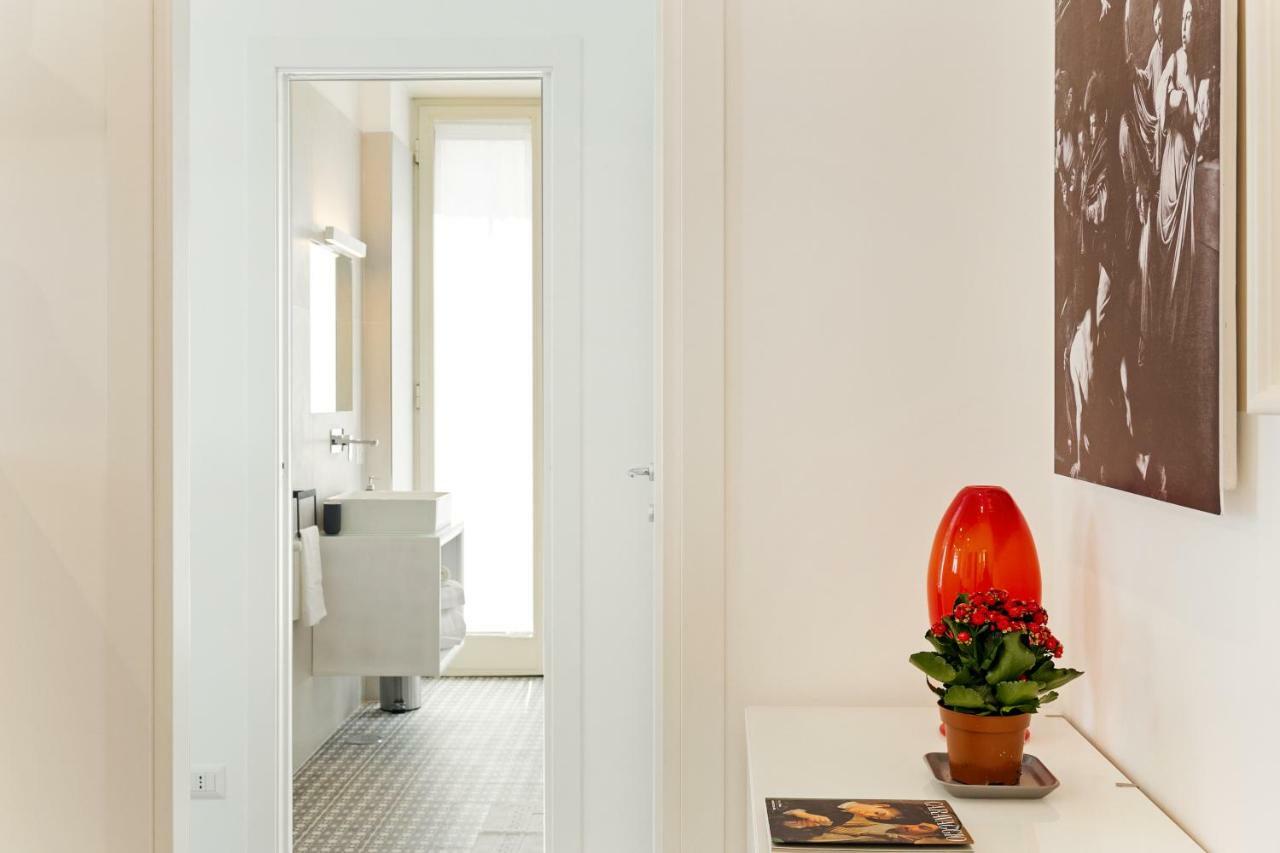 Napoli Suite Caravaggio Apartment ภายนอก รูปภาพ