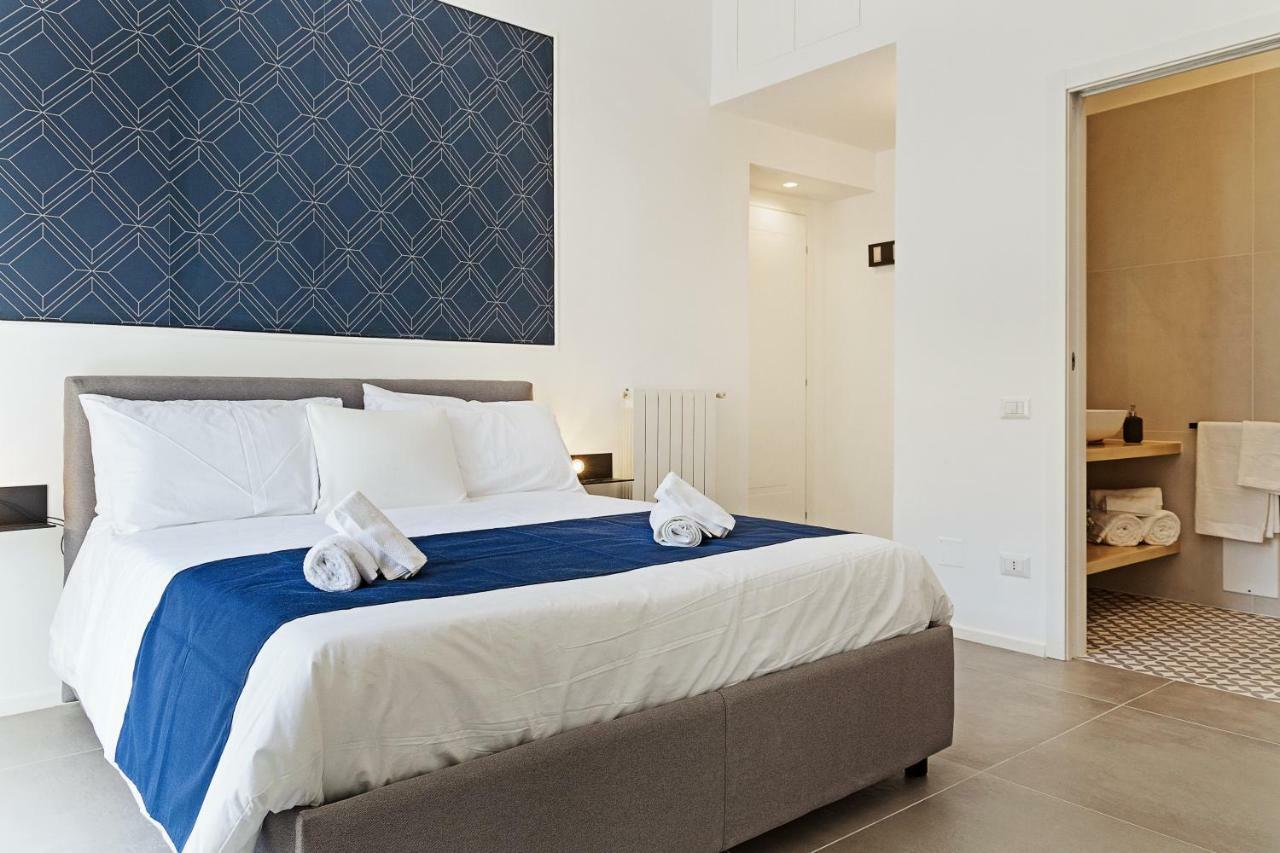 Napoli Suite Caravaggio Apartment ภายนอก รูปภาพ